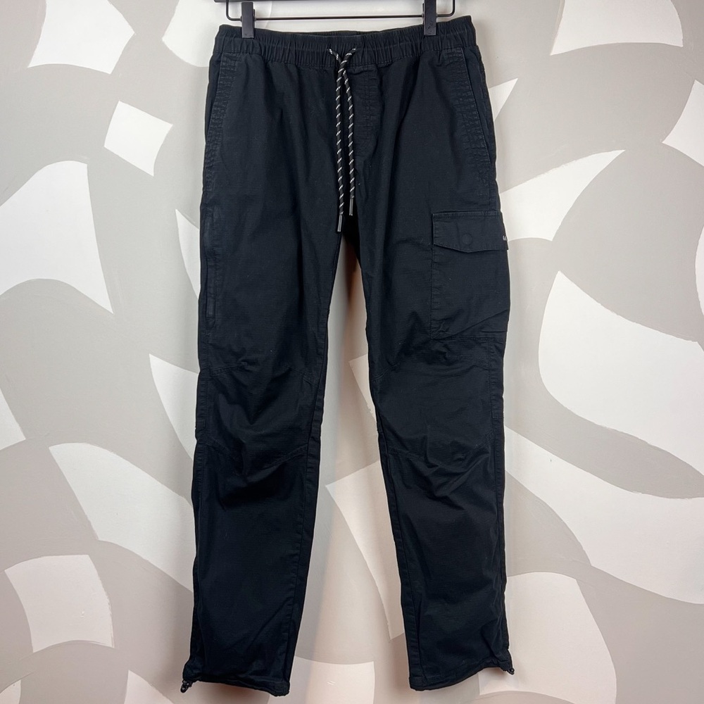 Municipal M. Cargo Ripstop Pants in Black | S